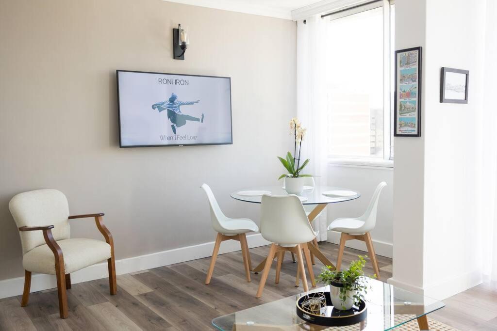 Modern, Trendy And Comfortable 2 Bedroom Apartment In Kapstaden Eksteriør billede