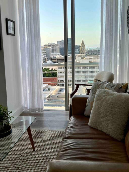 Modern, Trendy And Comfortable 2 Bedroom Apartment In Kapstaden Eksteriør billede